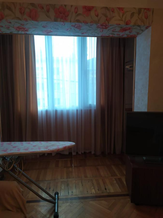 Квартира В Гаграх Apartment Bagian luar foto